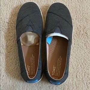 TOMS shoes
